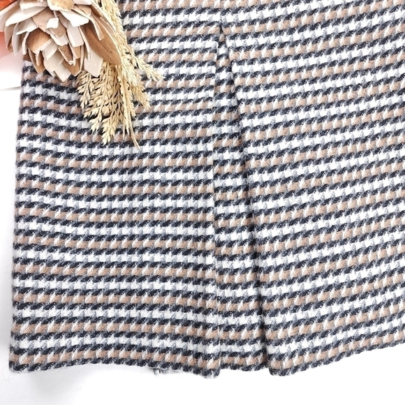 Talbots Grey White Cream Thick Plaid Pleated Knit Skirt Sz 10 - Picture 7 of 11